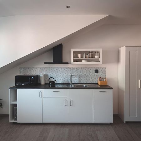 Restaurace Hotel Praha Nizbor Εξωτερικό φωτογραφία