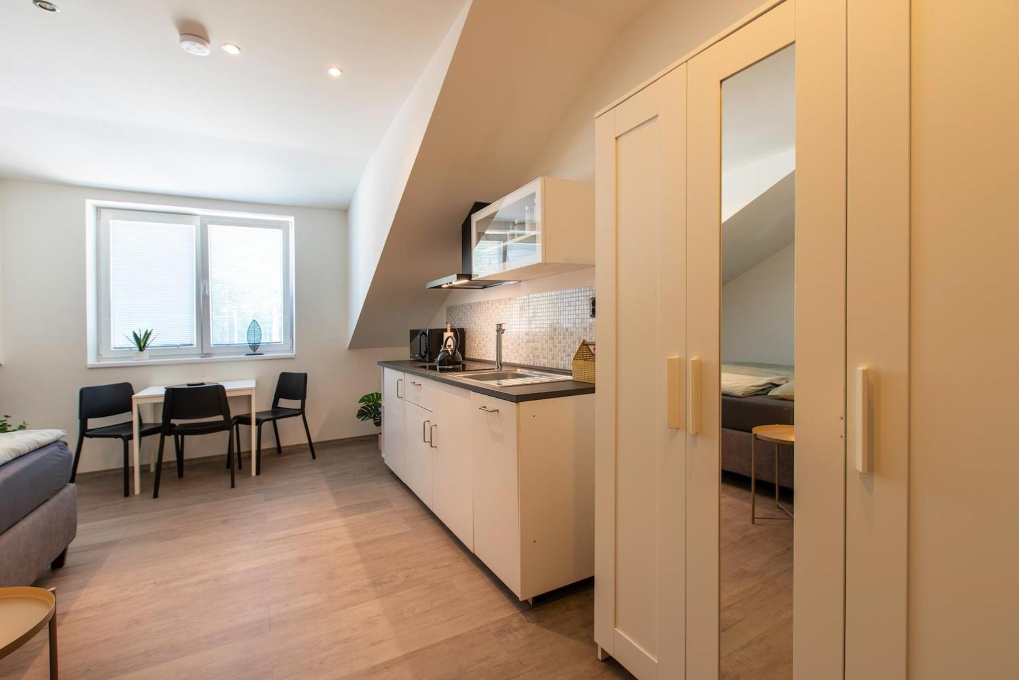 Restaurace Hotel Praha Nizbor Εξωτερικό φωτογραφία