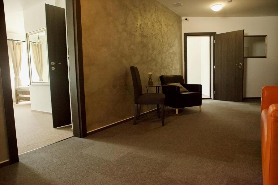Restaurace Hotel Praha Nizbor Εξωτερικό φωτογραφία